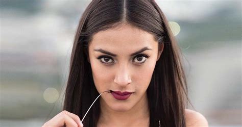 A La Orilla De La Alberca Gloria Murillo De Exatlon Posa En Sexy Bikini TRIBUNA