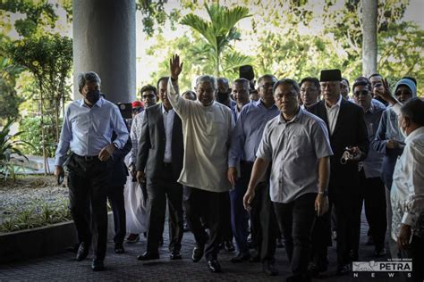 Getaran Semasa Rasuah Vln Nasib Ahmad Zahid Ditentukan Hari Ini