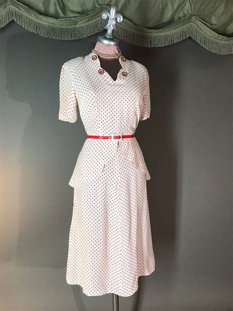 40s Dress 1940s Vintage Red Polka Dot White Cold Rayon Etsy 1940s