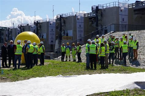 To największa tego typu budowla w Polsce Zbiornik Racibórz Dolny