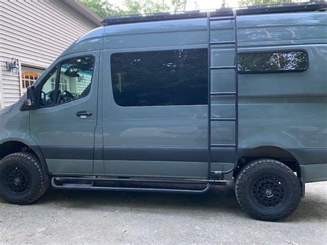 2020 Mercedes Sprinter 4×4 - Vanlife Trader