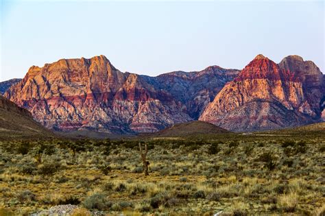 Las Vegas Red Rock Canyon A Spectacular Desert Wonderland Near Las Vegas Go Guides