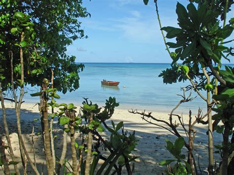 Lagoon side of the atoll, Tuvalu - Travel Photos by Galen R Frysinger ...