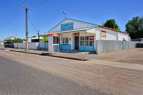 Shop & Retail Property For Sale in 16-18 Arden Vale Road, Quorn SA 5433