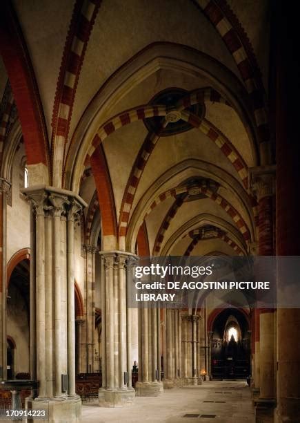 Vercelli Cathedral Photos and Premium High Res Pictures - Getty Images