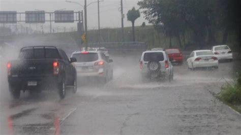 Consejos Claves Para Manejar Con Lluvia Y Evitar Un Accidente