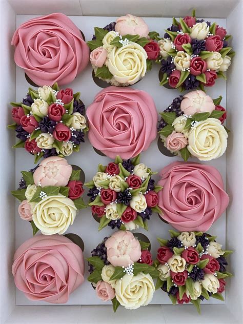 Piped Buttercream Flower Courses Piped Buttercream Tutorials How To