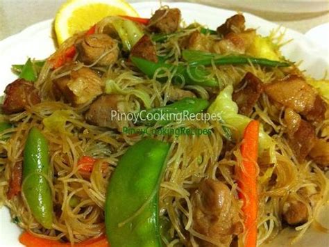 Bihon Guisado - PinoyCookingRecipes