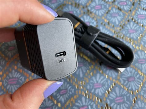 OtterBox USB C To USB C 30W Fast Charge Wall Charging Kit Review Top