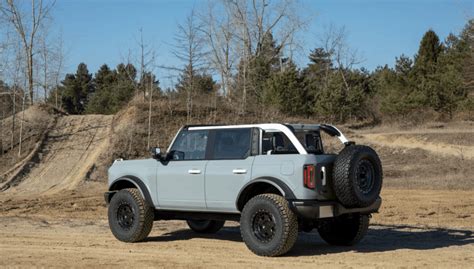 Can The Ford Bronco Tow A Travel Trailer