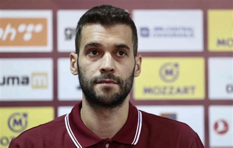 Iskusni Stoper Napustio Fk Sarajevo Bosnainfo