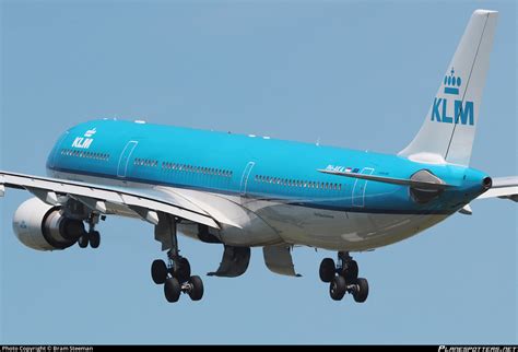 Ph Aka Klm Royal Dutch Airlines Airbus A Photo By Bram Steeman