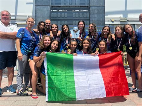 Ekipe Orizzonte Campione D Italia Under Di Pallanuoto Femminile