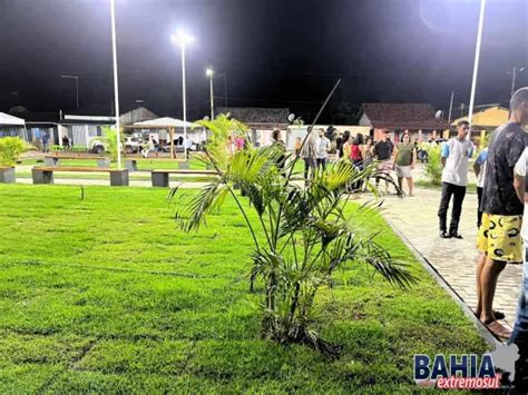 Prefeitura De Alcoba A Inaugura Pra A De Pouso Alegre Um Marco De Bem