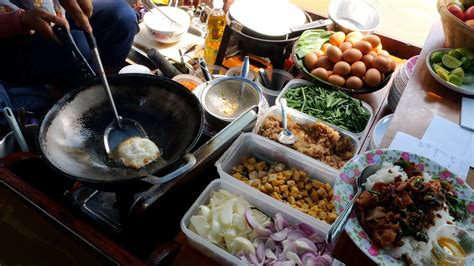 Cooking On The Boat Thai