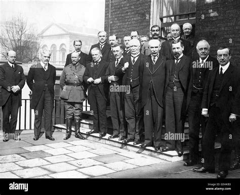 Consisted members british cabinet representatives colonies dominions ...