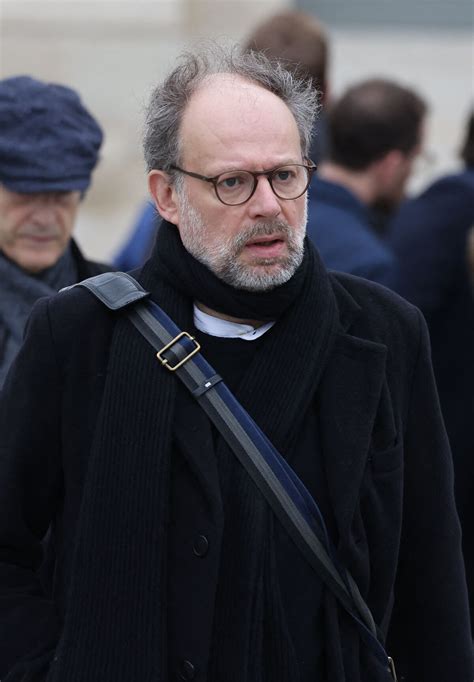 Photo Denis Podalydès Hommage national à Robert Badinter devant le