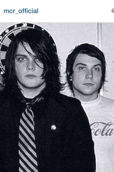 Gerard Way And Frank Iero My Chemical Romance Singer Frank Lero