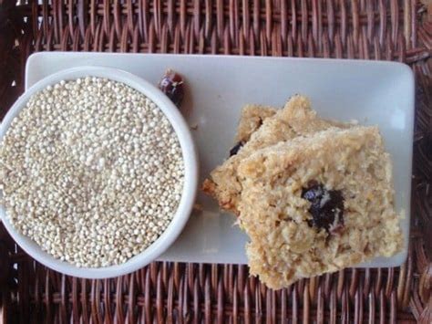 Quinoa Oat Protein Bar Recipe