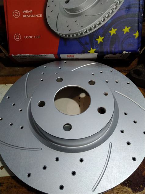 Поставил передне тормозные диски DEVERS 132689999 — Mazda CX-5 (1G), 2 ...