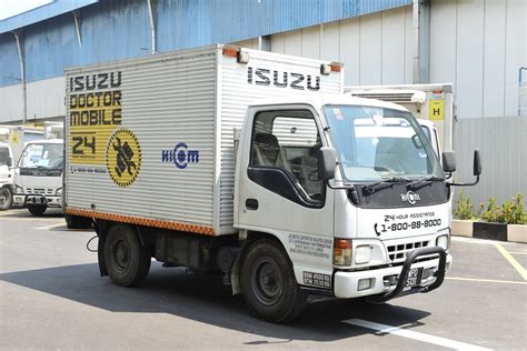 Flagship Isuzu Service Center Opens In Shah Alam Autoworld My