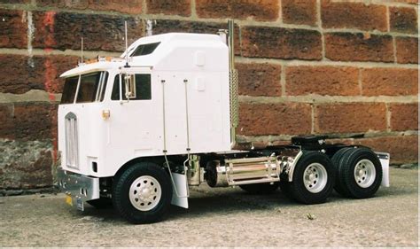 Globe Liner From Burn Out Boy Showroom Kenworth K Project