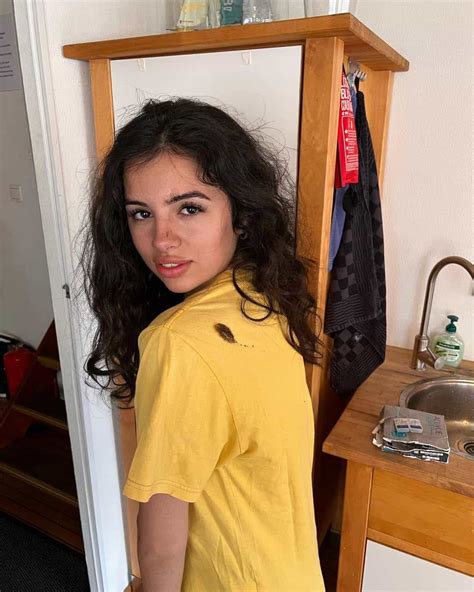 Mati Marroni- Age, Height, Net Worth, Boyfriend, Facts, Wiki, Bio