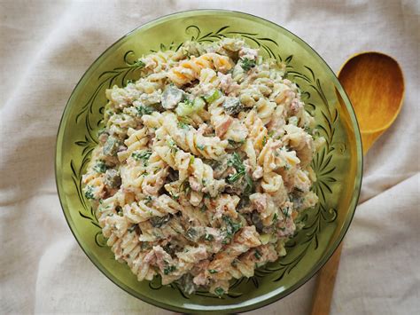 Tuna Pasta Salad With Fresh Herbs Oryana Community Co Op