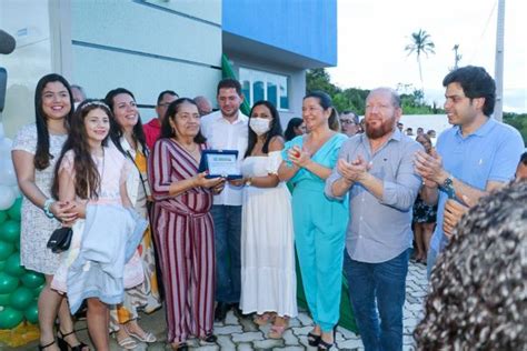 No Ceará Othelino prestigia inauguração de unidade de saúde que leva o