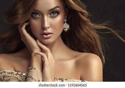 Brunette Woman Long Shiny Wavy Hair Stock Photo 1192604563 Shutterstock