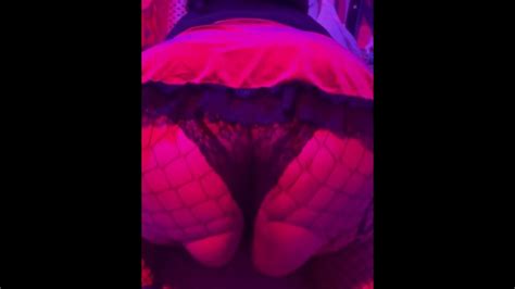 只是打扮得有点好玩 Pornhub Gay