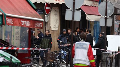 Fusillade à Paris Plusieurs élus Dénoncent Lattaque Raciste Dun