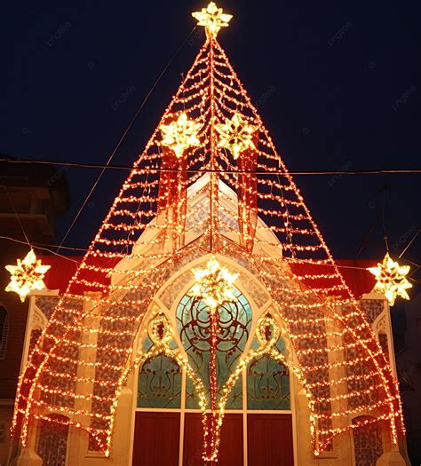 Big Christmas Tree Christmas Lights On Temple Background Architecture Church Night Background