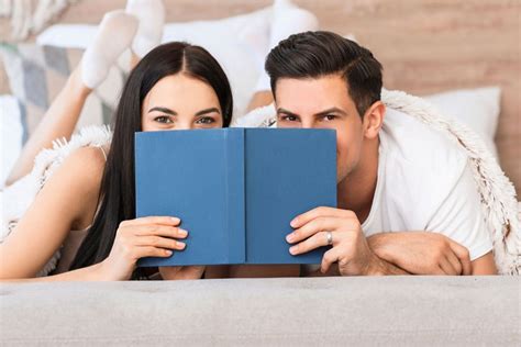 25 Short Romantic And Funny Bedtime Stories For Girlfriend