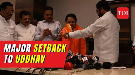 Mumbai Shiv Sena Ubt Leader Neelam Gorhe Joins Maharashtra Cm Eknath Shinde Led Shiv Sena