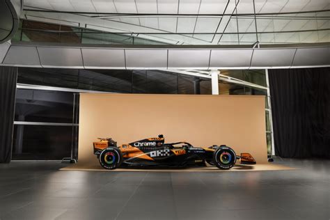 Mclaren Conclui Apresenta O Do Mcl E Mostra Carro Not Cia De