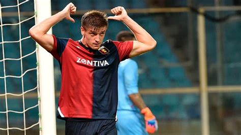 Krzysztof Piatek Leaves To Glimpse His Exit Of The Genoa Course To