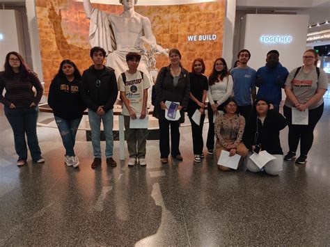 English 101 Visits The Smithsonian Smithsonian Faculty Fellowships