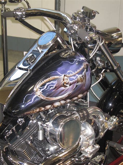 Great airbrush art. | Motorfiets