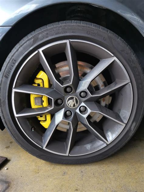 Skoda Octavia VRS Rims 18 Inch 5x112 Et51 Car Accessories Tyres