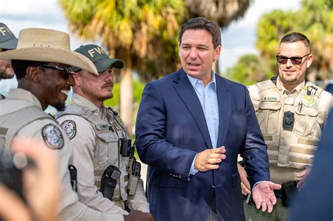 Florida Adds 1 400 Law Enforcement Recruits Gov Desantis