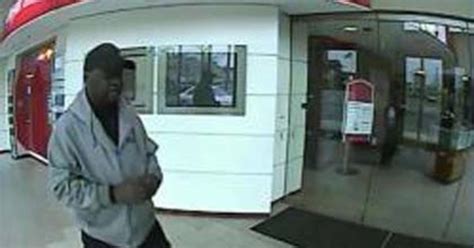 Suspect Sought In Atm Theft In South Philadelphia Cbs Philadelphia