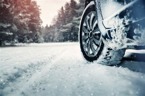 The Best Vehicles To Drive Through Wyoming Snow Ice