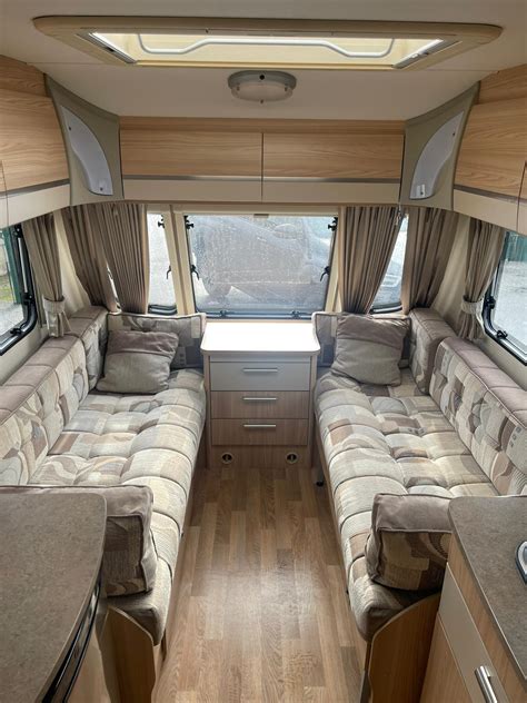 Zsold Coachman Amara Berth Full Bathroom