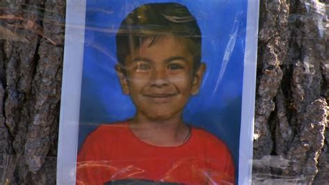 Niño Hispano De 8 Años Muere Tras Ser Arrollado Cerca De Escuela En