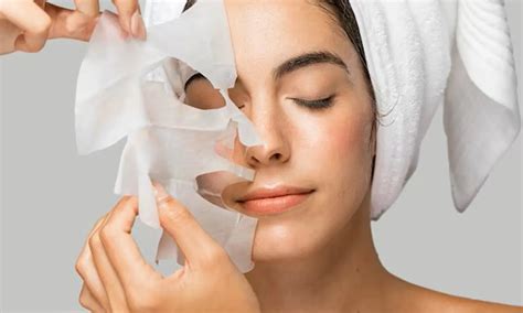 Cara Pakai Sheet Mask Yang Tepat Dan Manfaatnya Untuk Kulit Cantik