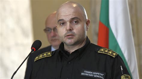 Освободиха от длъжност главния секретар на МВР - Политика - Новини Бг