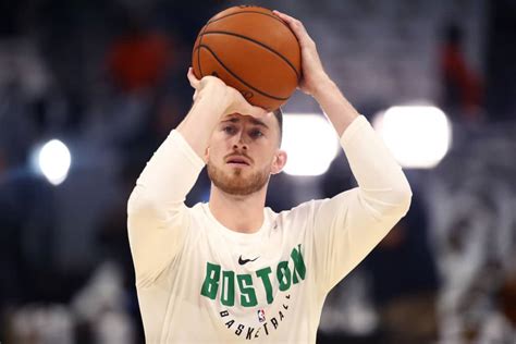 Gordon Hayward Hasn't Ruled Out Playing Again This Season