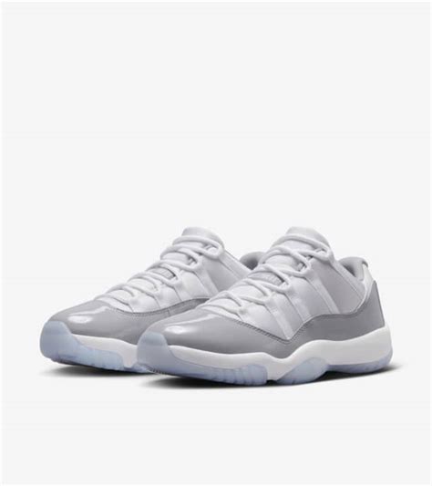 Air Jordan 11 Low Cement Grey Av2187 140 Release Date Nike Snkrs In