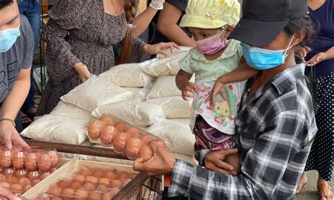 Myanmar Activists Sell Eggs Cheaply Amid Skyrocketing Prices For Food — Radio Free Asia